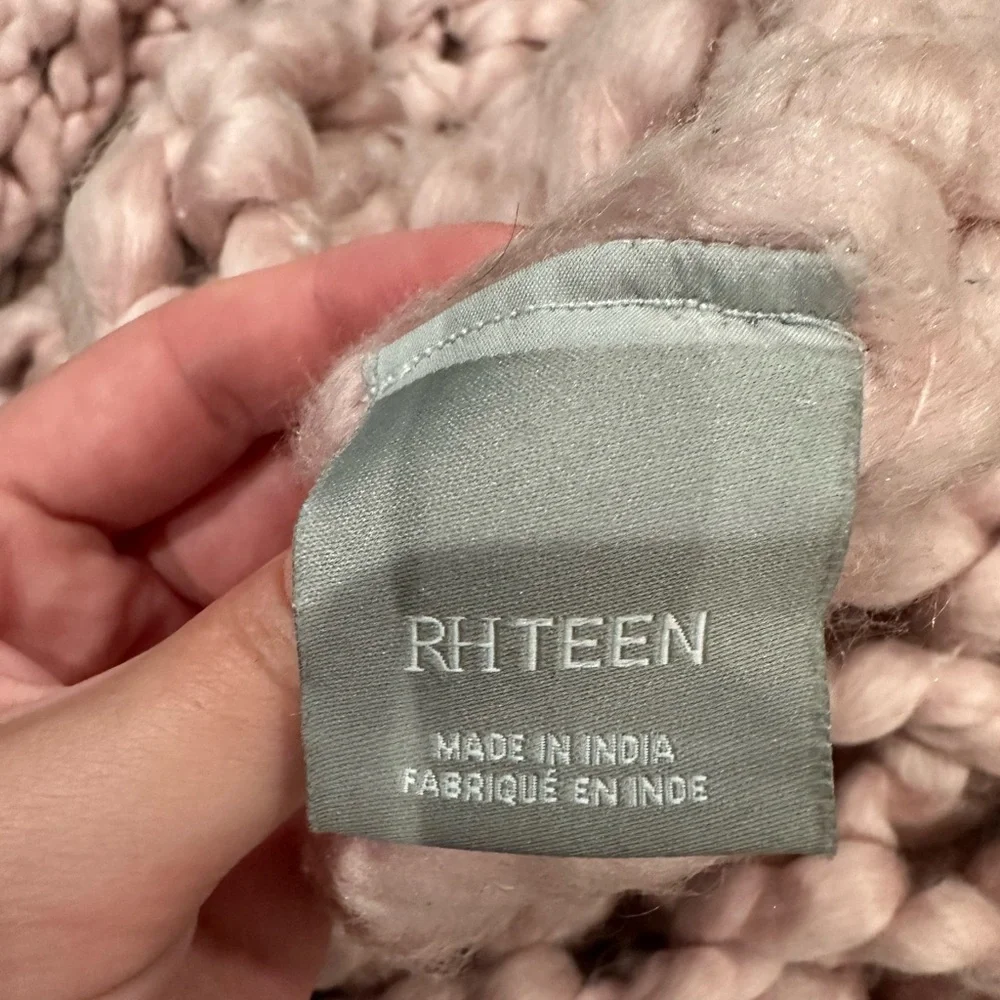 Restoration Hardware Chunky Hand-Knit Throw Blanket in Pink
